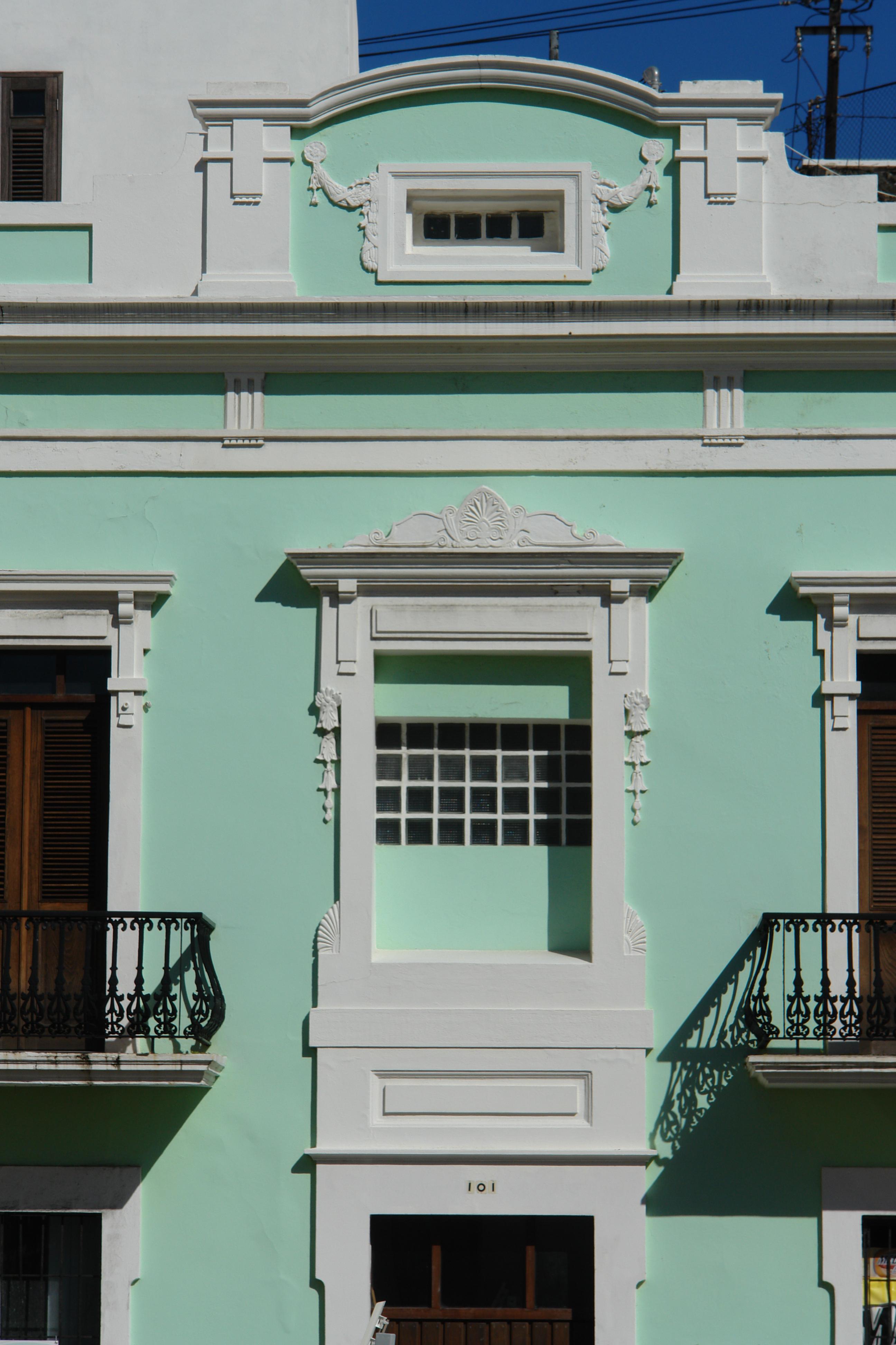 Calle de la Luna 101 - San Juan (Viejo San Juan) - 2012 00002